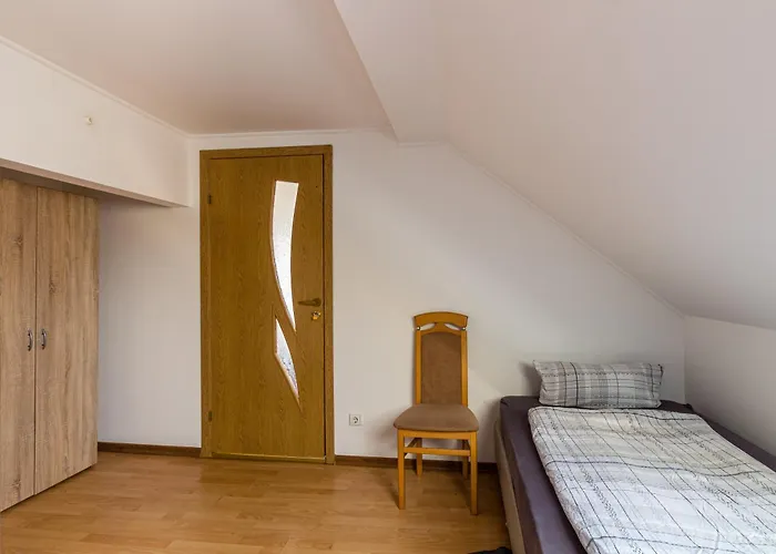 Monteurhaus In Bitterfeld-Wolfen